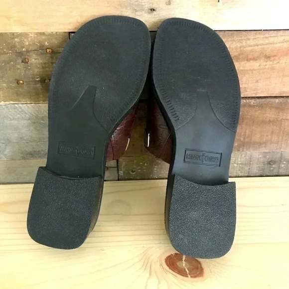 Minnetonka Leather Slip On Sandals - Picture 5 of 5